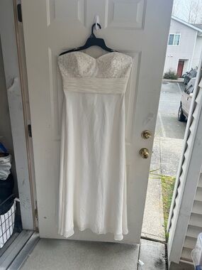 Wedding Dress Strapless Ivory Lace Sweetheart A-Line Dress
